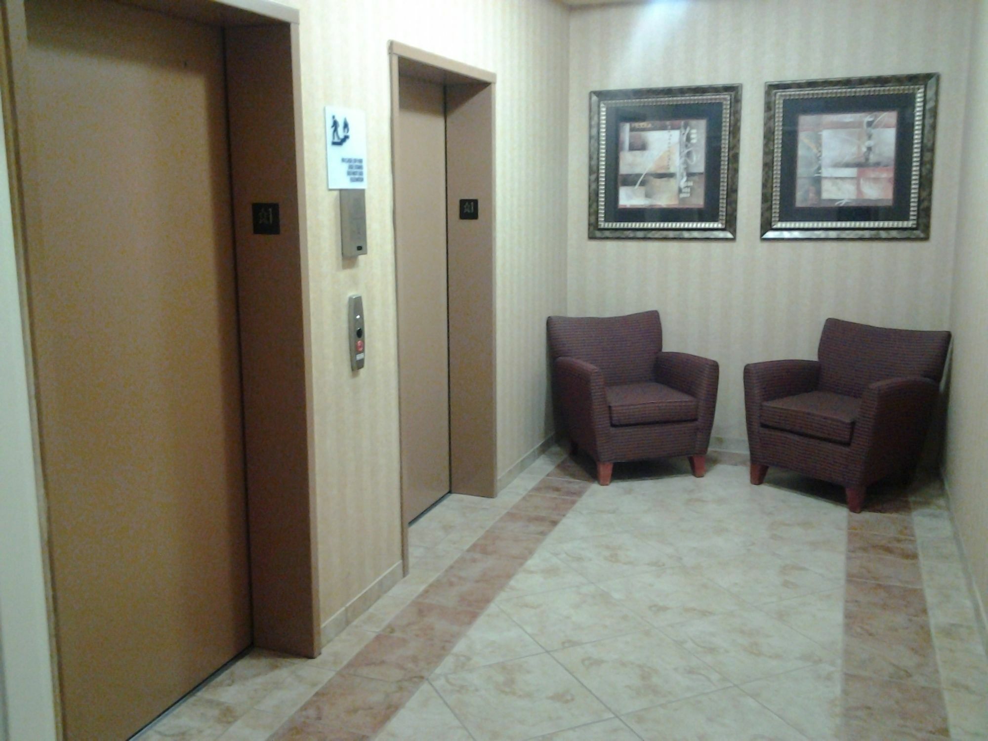 Holiday Inn Express And Suites Klamath Klamath Falls Exterior foto